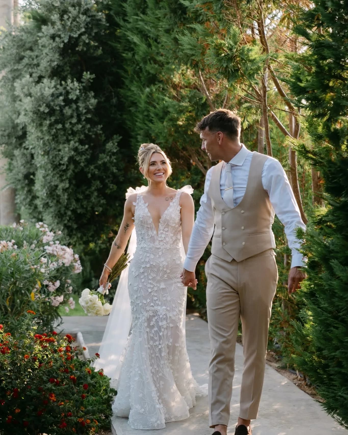 Rustic Ceremony for Two Cyprus elopement package