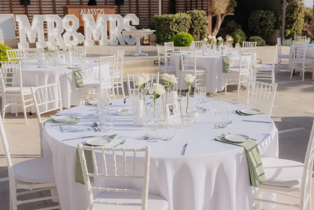 Wedding table setting at Alassos