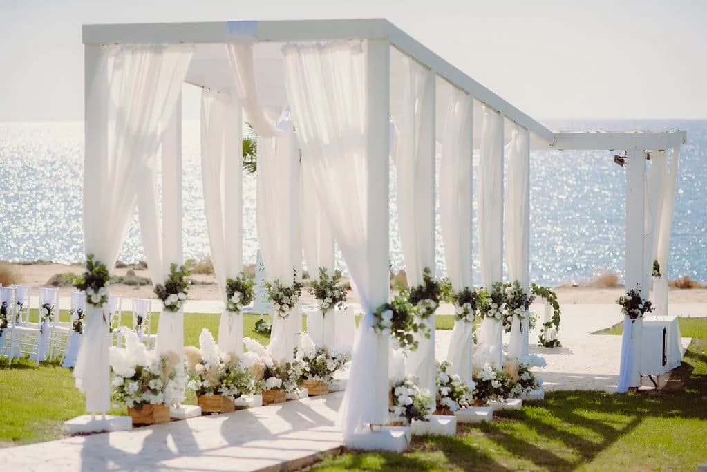Seaside ceremony aisle at King Evelthon